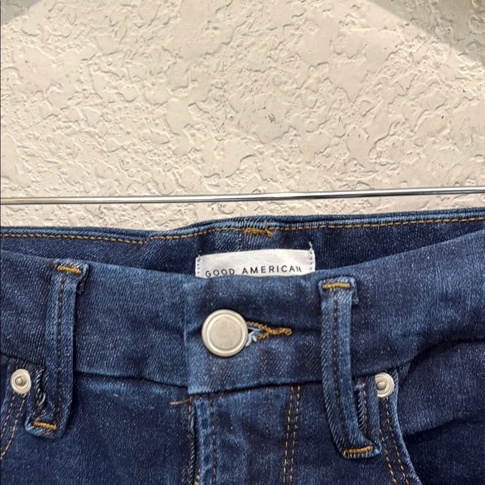 Women's Dark Blue Jeans size 26
